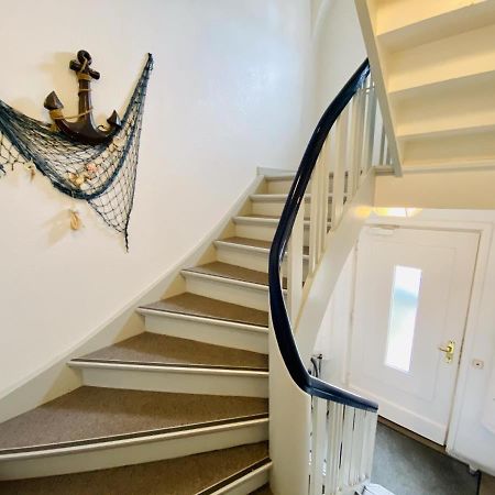Bootshaus/ Holzdeck Apartment รอสต็อค ภายนอก รูปภาพ